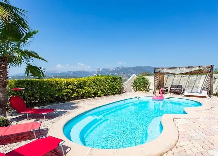 L57 Villa Vineyard & Nature Swimingpool 3 Bdr Parking Ac